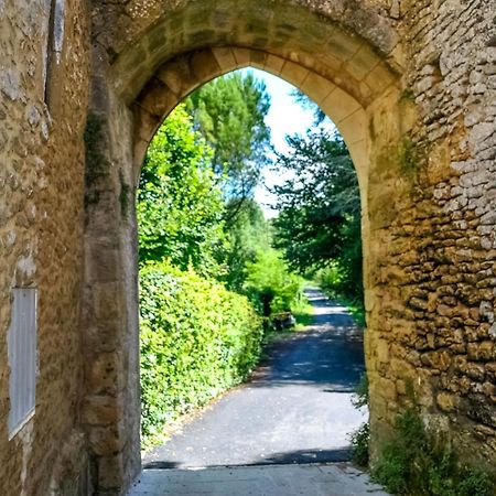 Ancienne Sechoir A Tabac Idealement Place A Limeuil Pour 4 Dans La Nature Villa Exterior photo