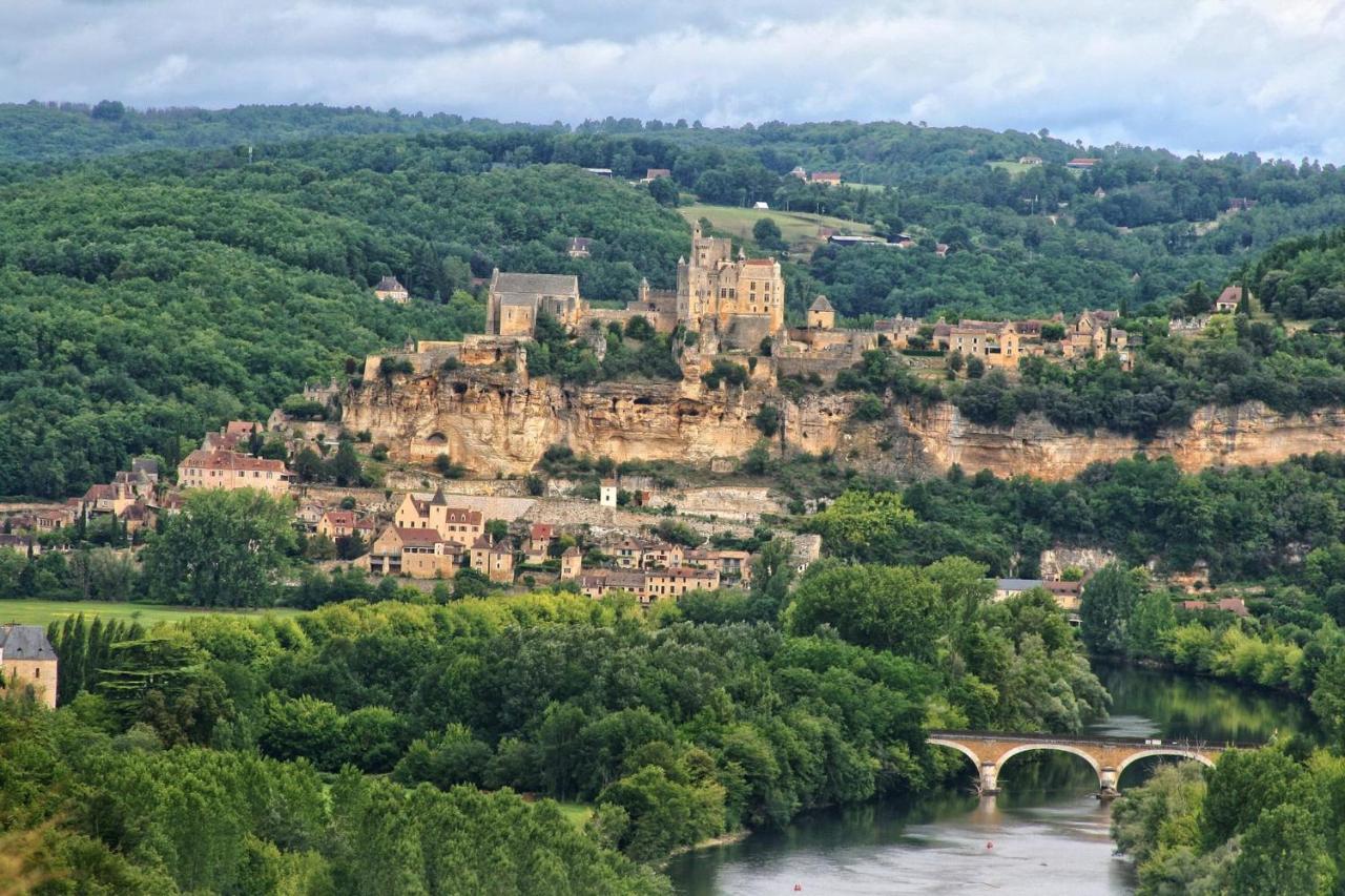 Ancienne Sechoir A Tabac Idealement Place A Limeuil Pour 4 Dans La Nature Exterior photo
